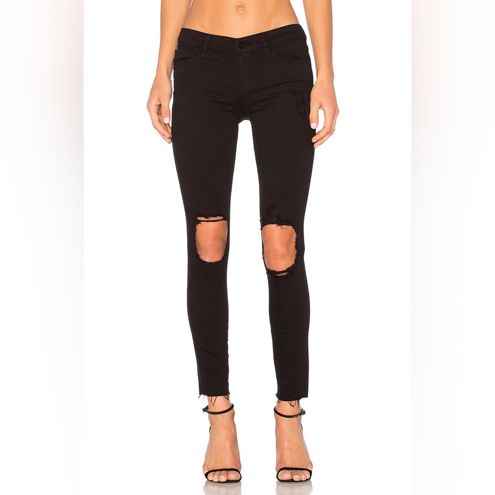 FRAME Distressed Le Skinny De Jeanne Crop black jeans